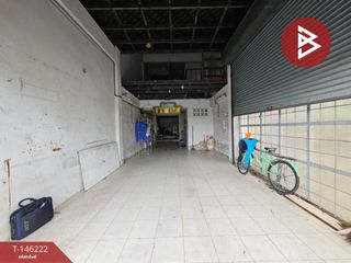 For sale 3 bedrooms retail Space in Ban Bueng, Chonburi