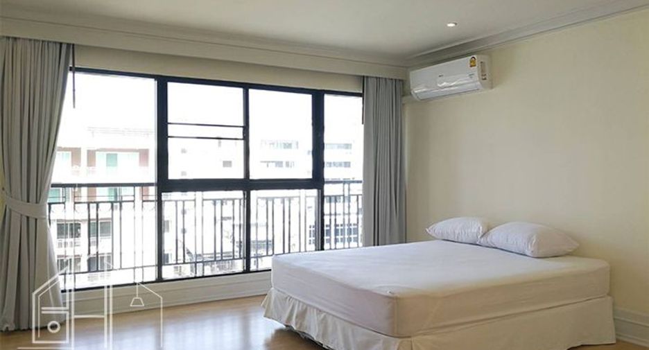 Condo en alquiler de 3 habitaciones en Khlong Toei, Bangkok