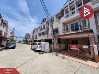 For sale 3 bedrooms townhouse in Bang Khae, Bangkok