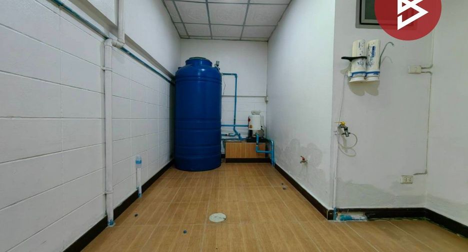For sale 3 bedrooms townhouse in Bang Khae, Bangkok