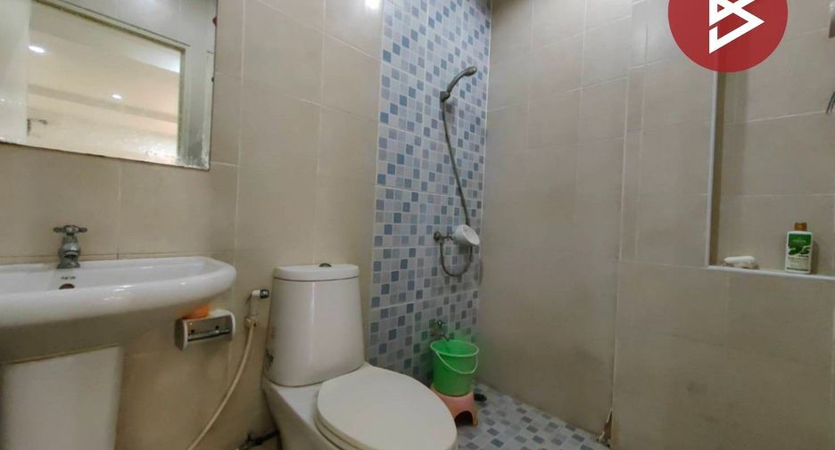 For sale 3 bedrooms townhouse in Bang Khae, Bangkok