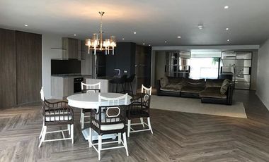Apartamento en alquiler de 4 habitaciones en Khlong Toei, Bangkok