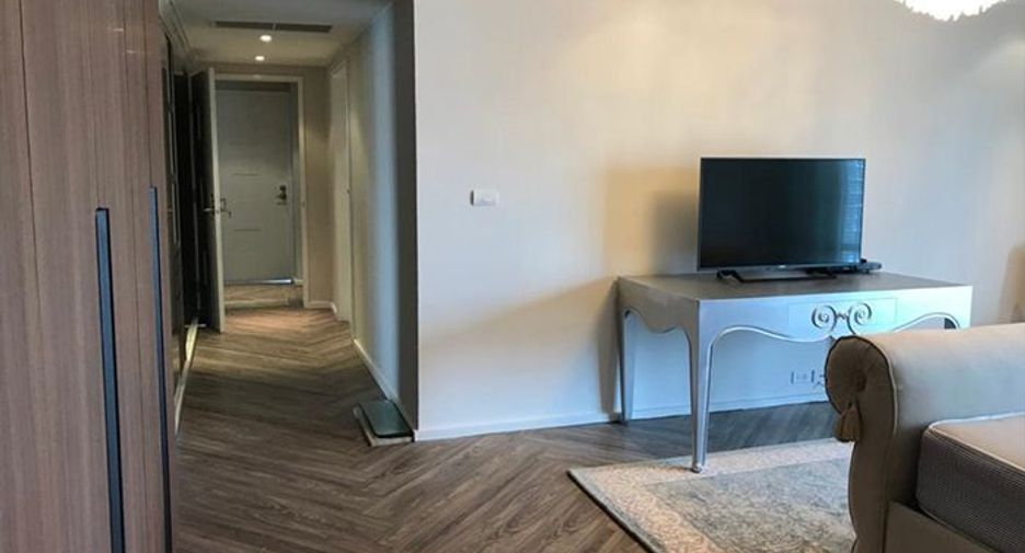Apartamento en alquiler de 4 habitaciones en Khlong Toei, Bangkok
