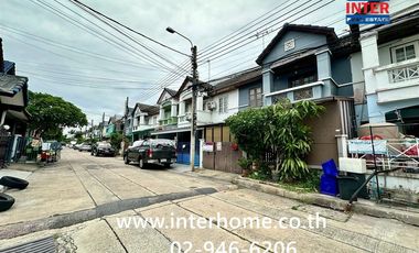 Casa adosada en venta de 4 habitaciones en Bang Bua Thong, Nonthaburi