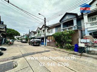 Casa adosada en venta de 4 habitaciones en Bang Bua Thong, Nonthaburi