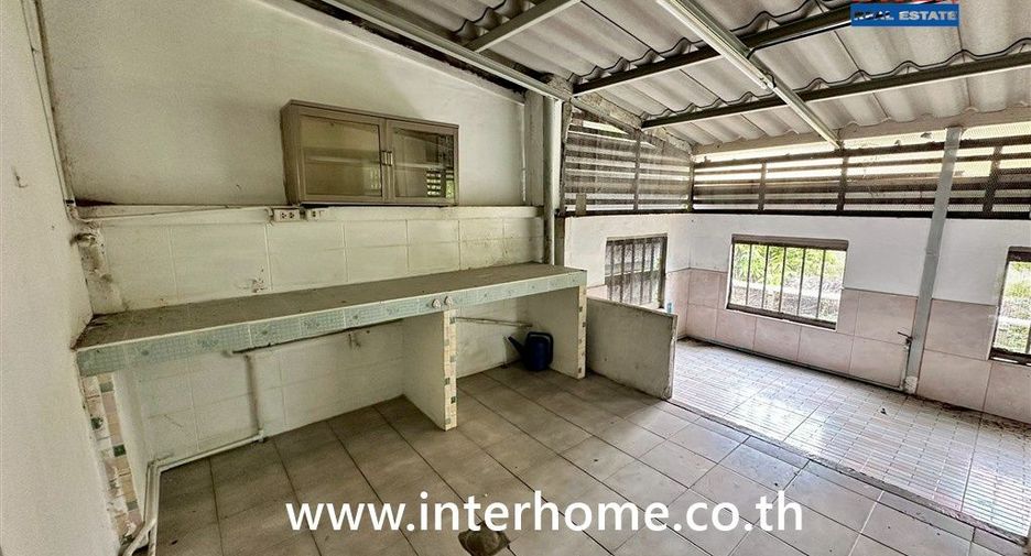 Casa adosada en venta de 4 habitaciones en Bang Bua Thong, Nonthaburi