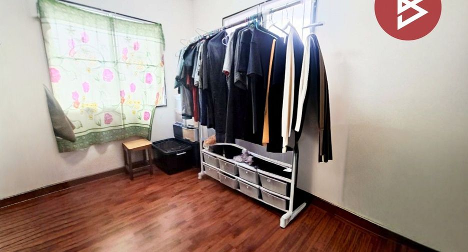À vendre 3 chambres maison de ville à Mueang Samut Prakan, Samut Prakan