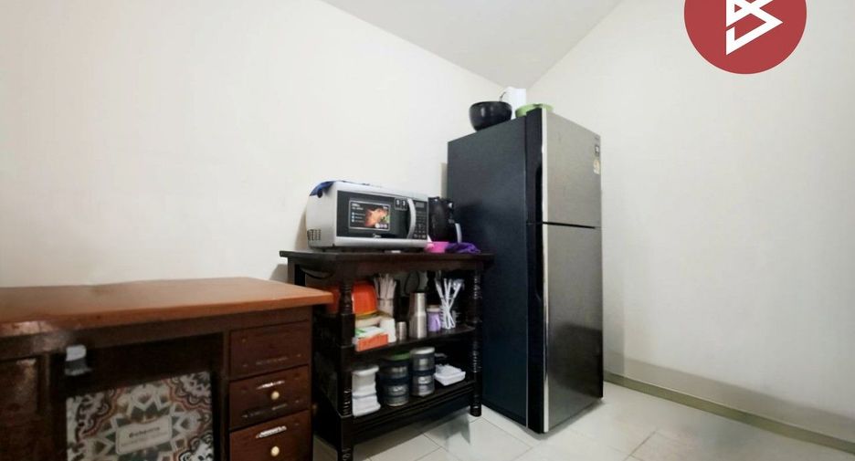 À vendre 3 chambres maison de ville à Mueang Samut Prakan, Samut Prakan