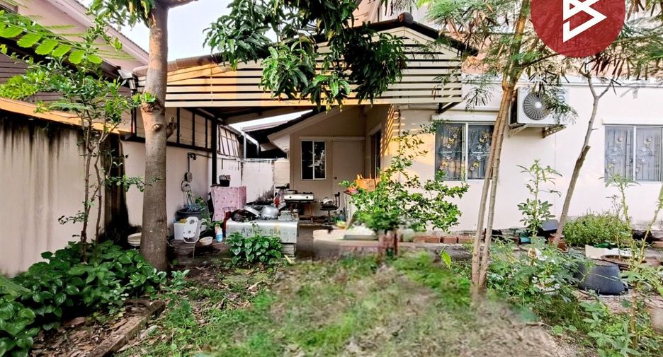 À vendre 3 chambres maison de ville à Mueang Samut Prakan, Samut Prakan