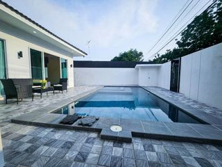 Villa zur Miete mit 3 Zimmer in Bang Lamung, Chonburi