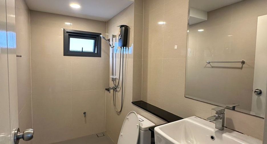 À vendre 4 chambres villa à Bang Lamung, Chonburi