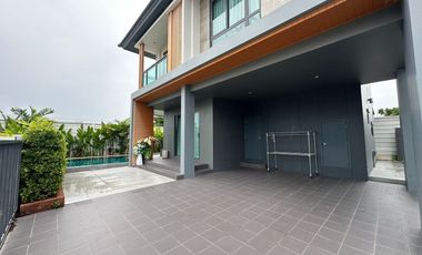 Villa zum Kauf mit 4 Zimmer in Bang Lamung, Chonburi