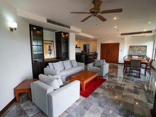À louer 3 chambres appartement à Watthana, Bangkok