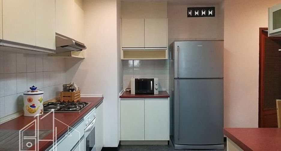 For rent 3 bedrooms condo in Watthana, Bangkok