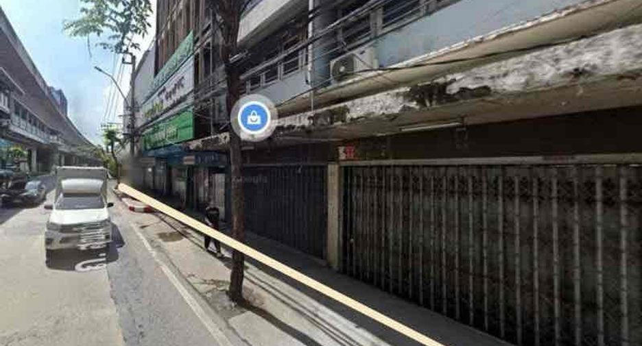 For sale land in Phra Khanong, Bangkok