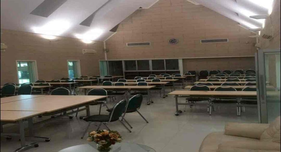 For sale 10 bedrooms warehouse in Mueang Samut Sakhon, Samut Sakhon