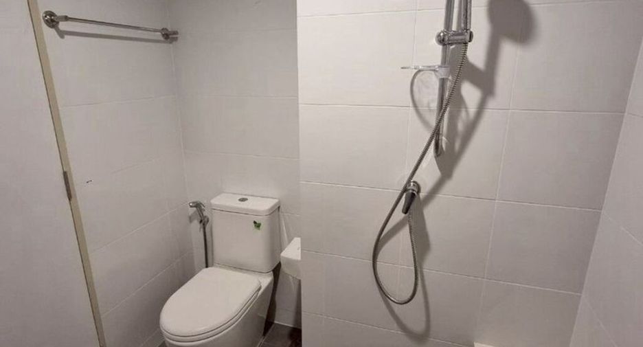 À vendre 1 chambre condo à Khan Na Yao, Bangkok