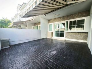 For rent 2 ベッドルーム townhouse in Bang Phli, Samut Prakan