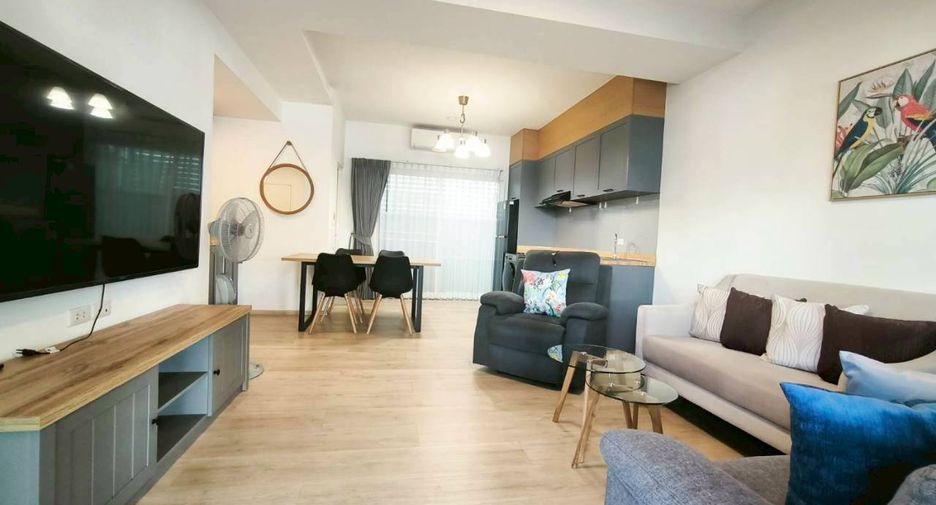 À louer 2 chambres maison de ville à Bang Phli, Samut Prakan