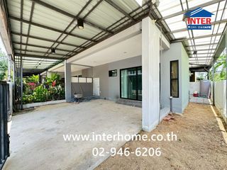 出售 4 卧室 联排别墅 在 Lat Lum Kaeo, Pathum Thani