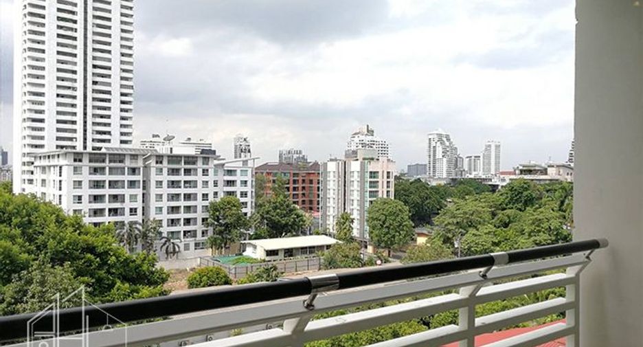 ให้เช่า 2 ห้องนอน คอนโด ใน วัฒนา, กรุงเทพฯ