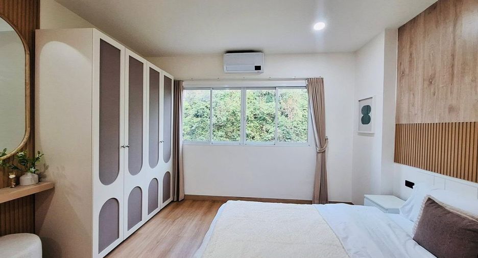 For rent 2 bedrooms condo in Mueang Phuket, Phuket