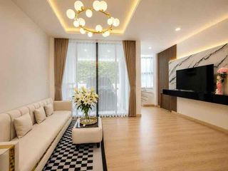 Casa adosada en alquiler de 4 habitaciones en Bang Lamung, Chonburi
