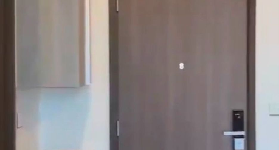 Condo en venta de 2 habitaciones en Bang Na, Bangkok