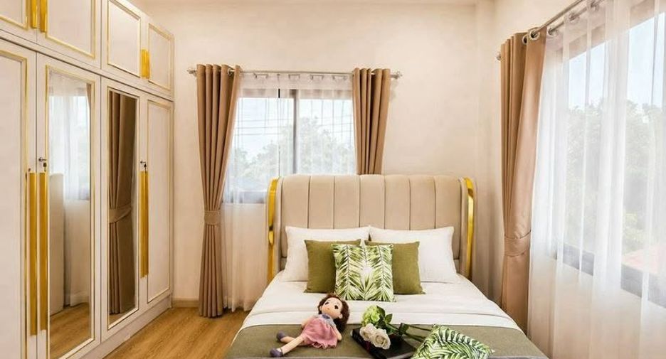 For rent 4 bedrooms house in Bang Lamung, Chonburi