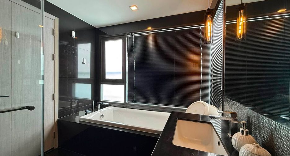 For rent 2 ベッドルーム condo in Khlong Toei, Bangkok