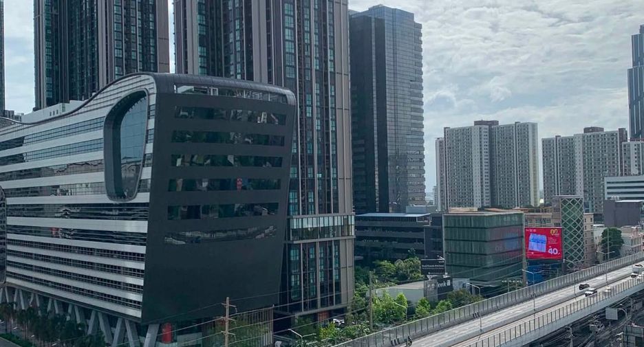 For rent 1 bed condo in Huai Khwang, Bangkok