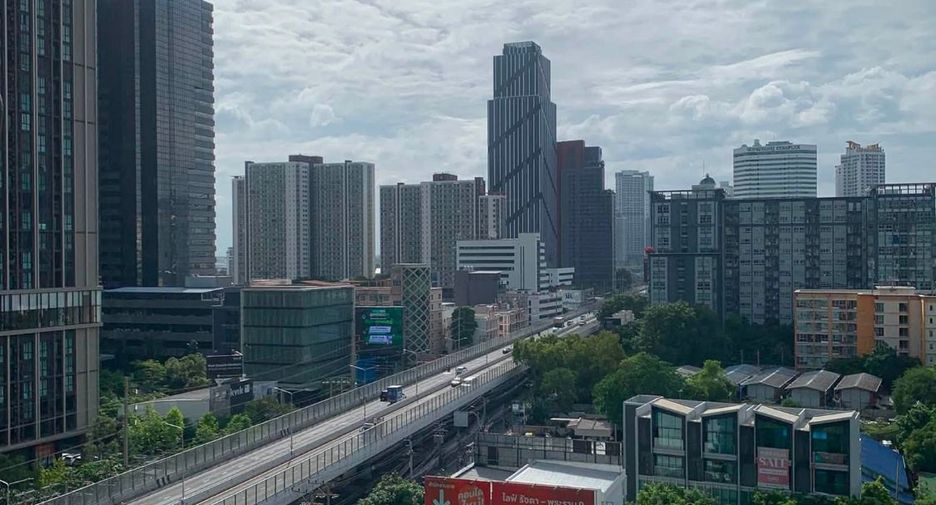 For rent 1 bed condo in Huai Khwang, Bangkok
