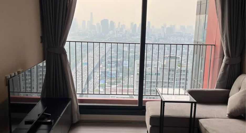 For rent 1 bed condo in Huai Khwang, Bangkok