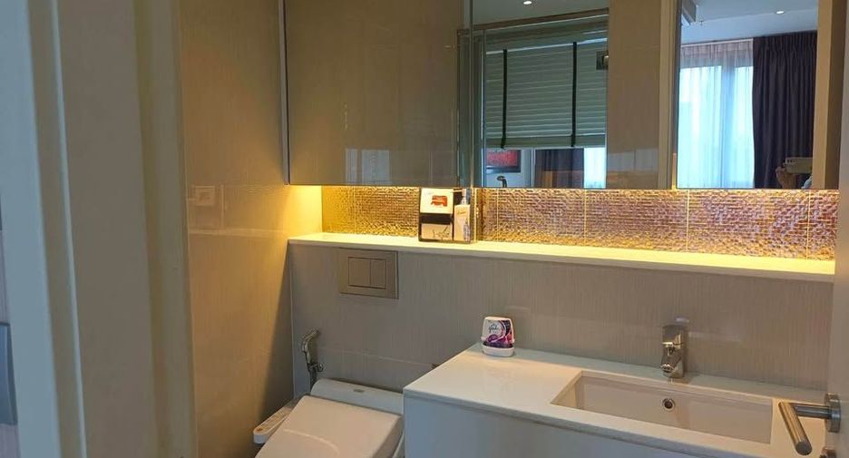 Wohnung zur Miete mit 2 Zimmer in Watthana, Bangkok