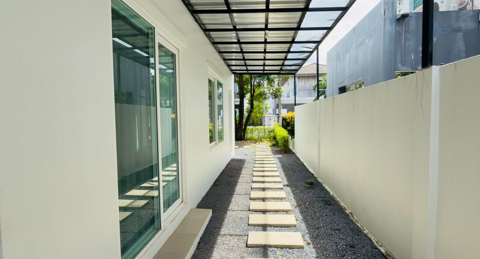 For rent 3 bedrooms house in Mueang Phuket, Phuket