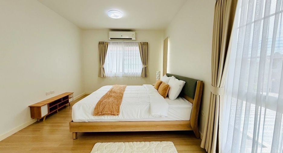 For rent 3 bedrooms house in Mueang Phuket, Phuket