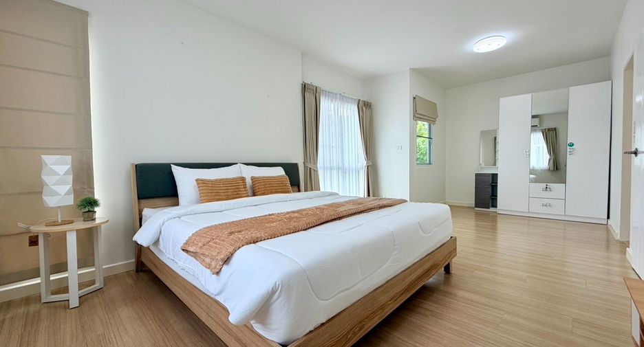 For rent 3 bedrooms house in Mueang Phuket, Phuket