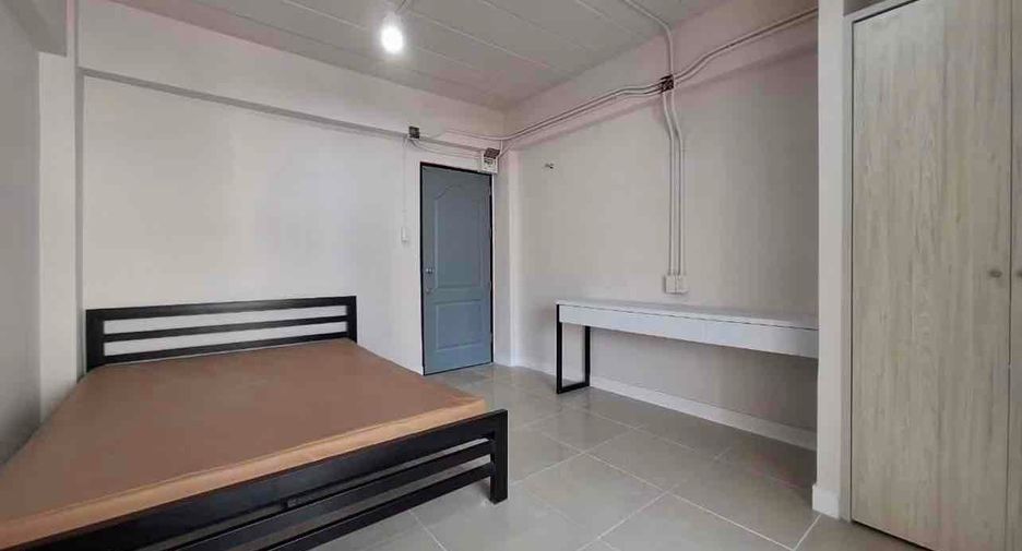 Продажа 54 спальни апартаменты в Щанг Тхонгланг, Бангкок