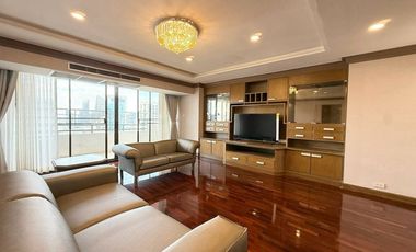For rent and for sale 3 bedrooms condo in Khlong Toei, Bangkok