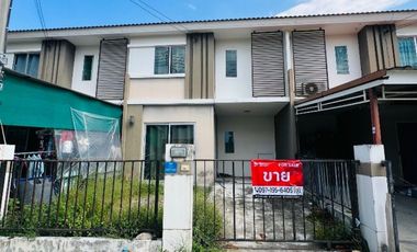 出售 3 卧室 联排别墅 在 Phra Samut Chedi, Samut Prakan