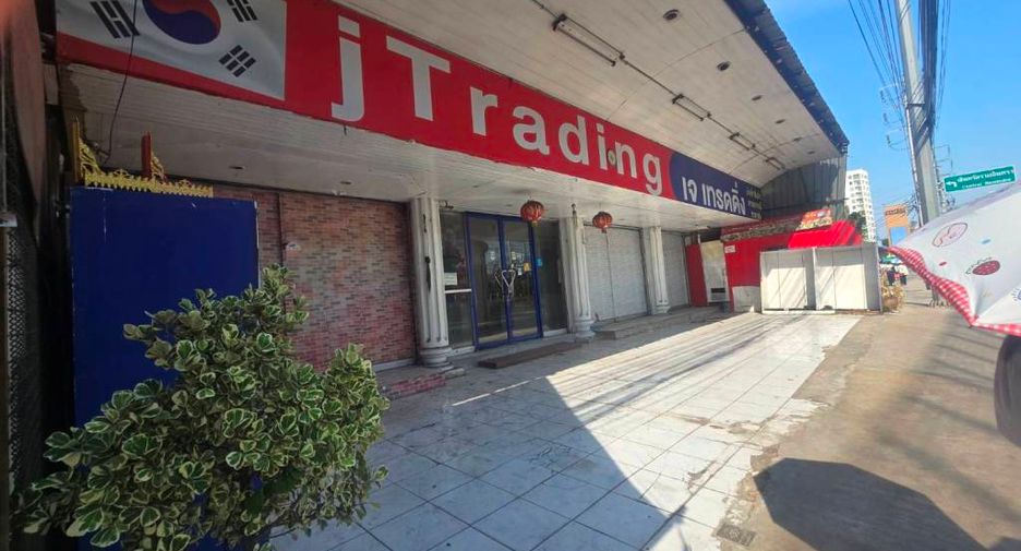 For rent retail Space in Bang Khen, Bangkok