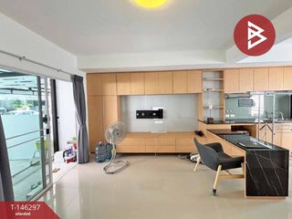 出售 2 卧室 联排别墅 在 Bang Phli, Samut Prakan