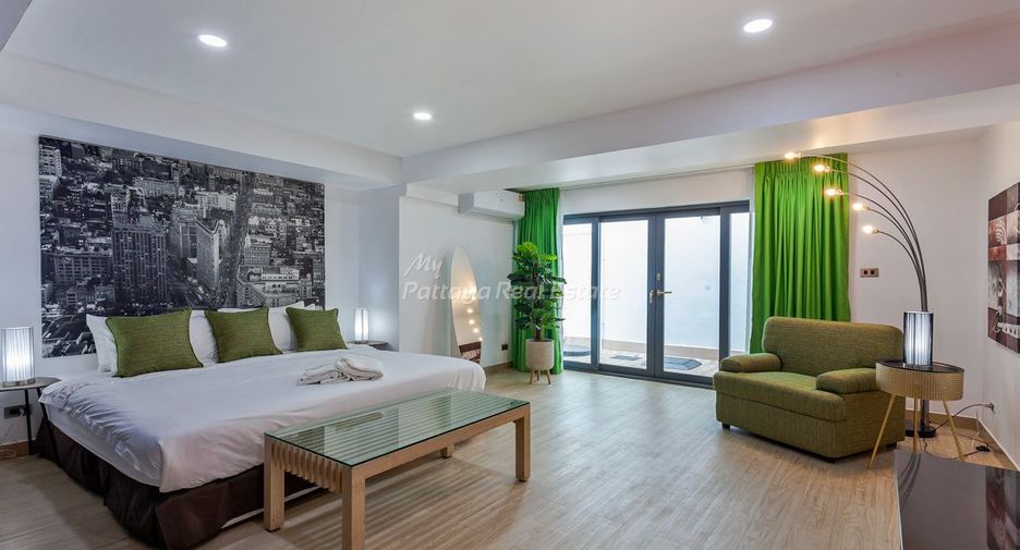 For sale 5 bedrooms villa in Bang Lamung, Chonburi