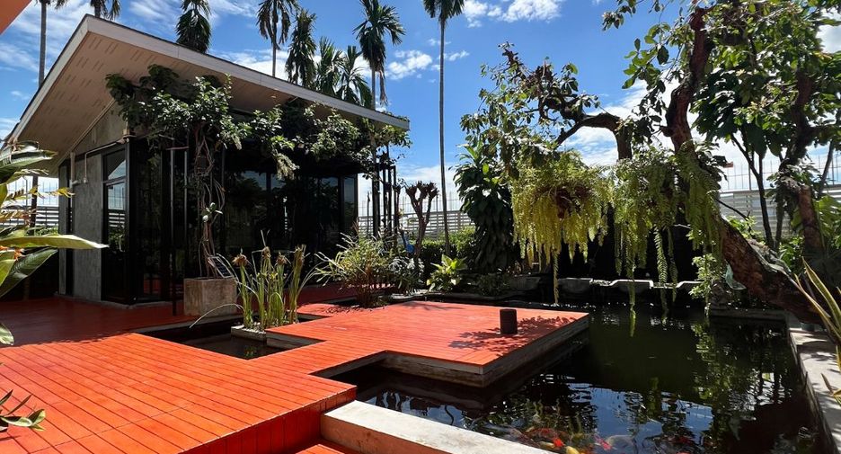 For sale 5 bedrooms house in Lam Luk Ka, Pathum Thani