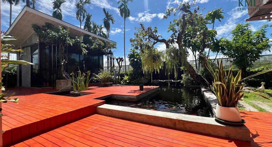 For sale 5 bedrooms house in Lam Luk Ka, Pathum Thani