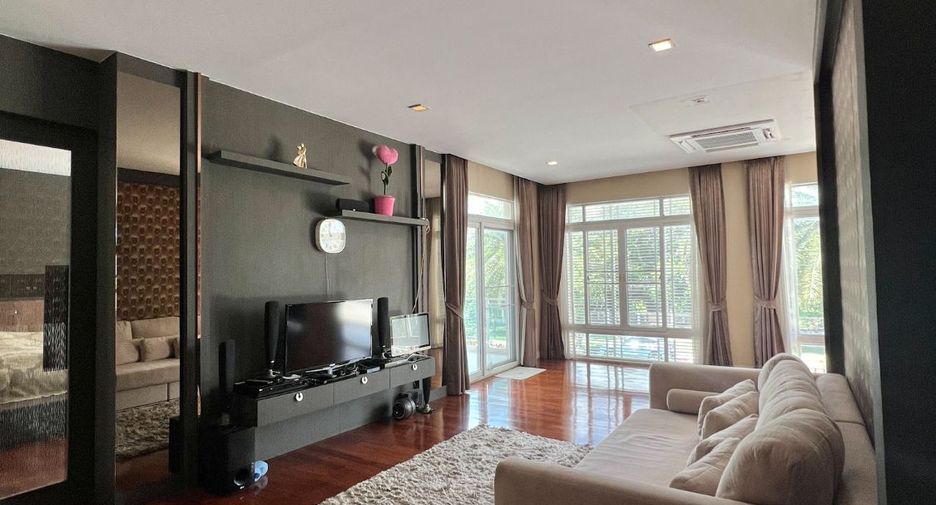 For sale 5 bedrooms house in Lam Luk Ka, Pathum Thani