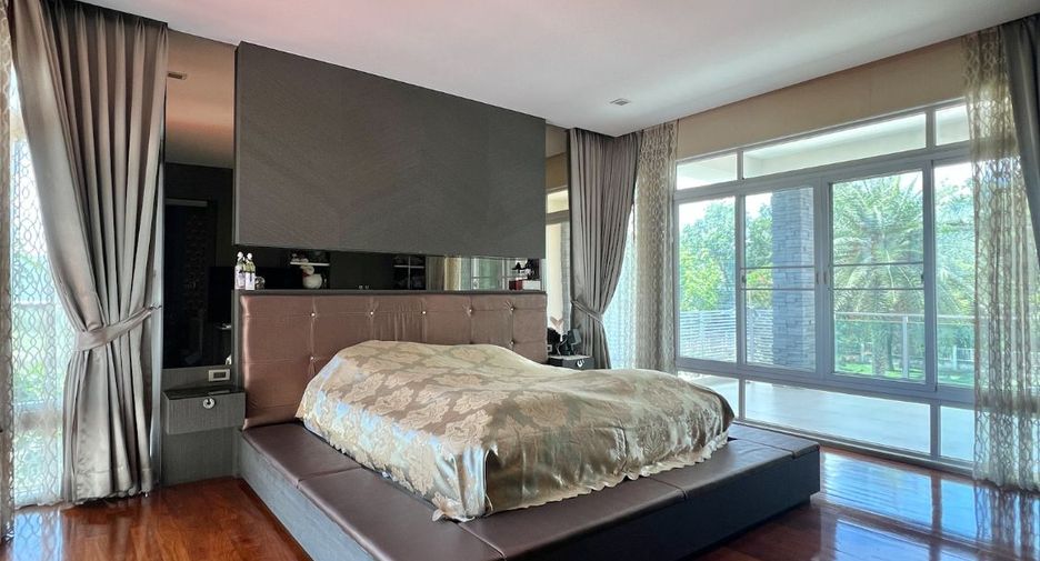 For sale 5 bedrooms house in Lam Luk Ka, Pathum Thani