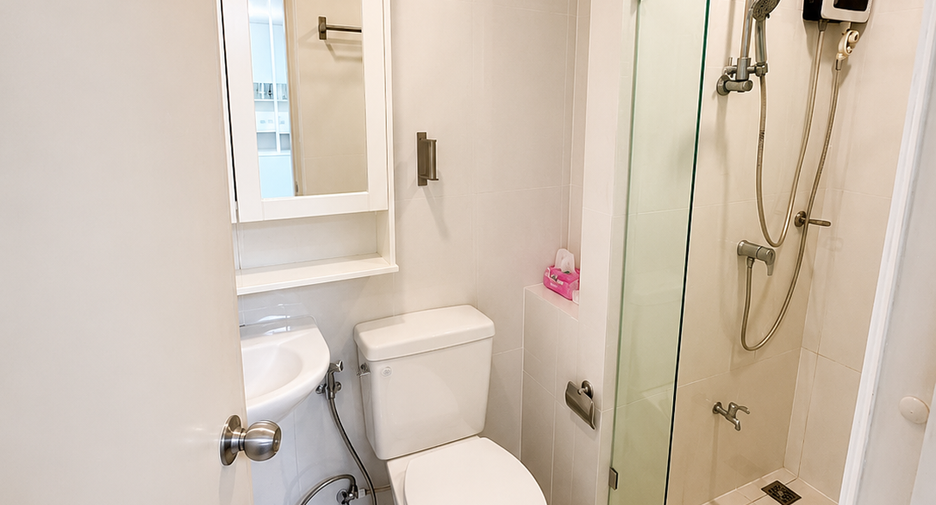 For rent 1 bed condo in Bang Na, Bangkok