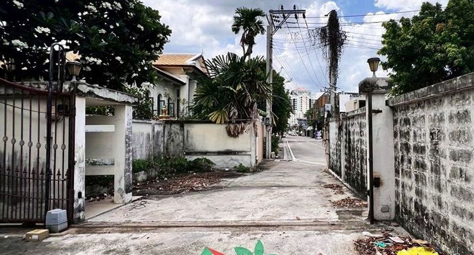For sale land in Suan Luang, Bangkok