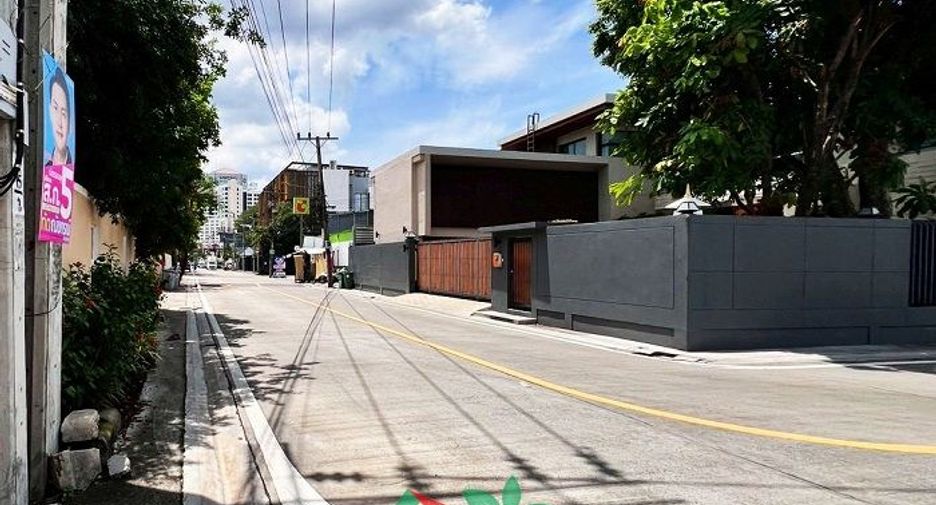 For sale land in Suan Luang, Bangkok